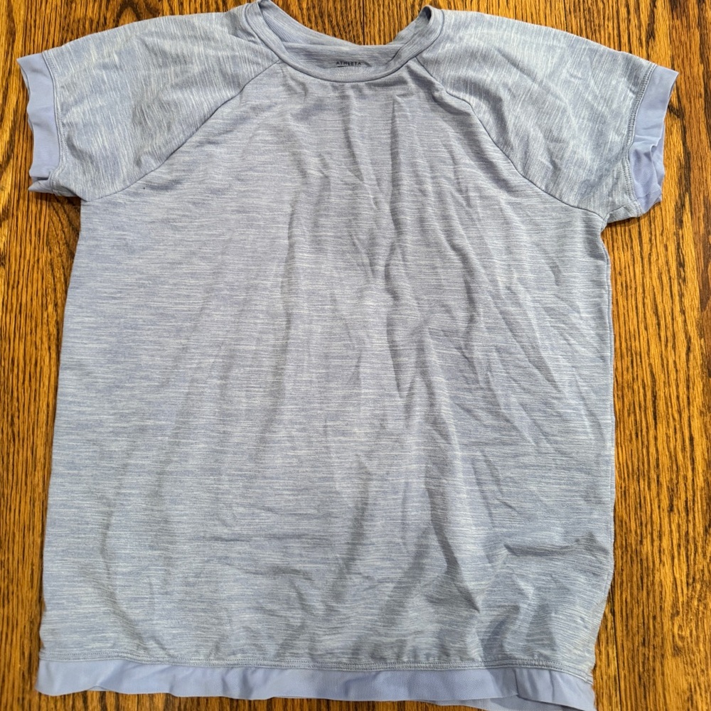 Girls Athleta sport shirt